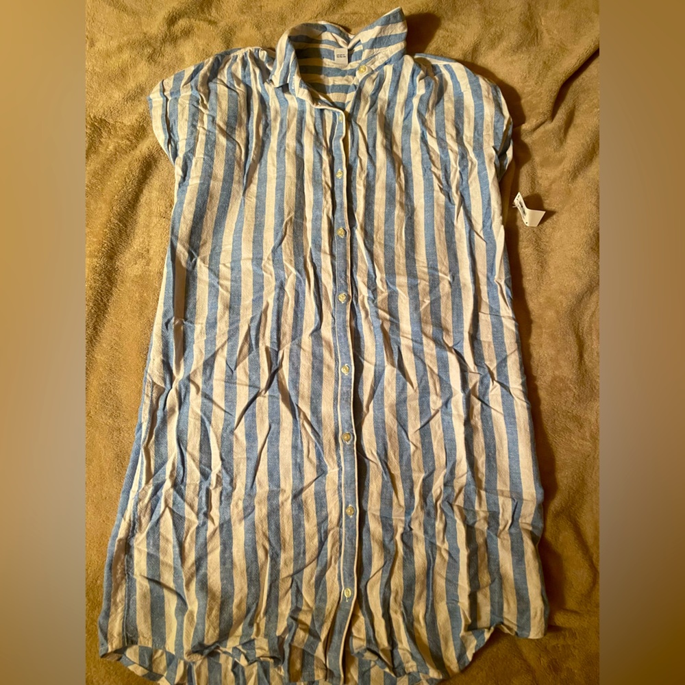 Button front T-shirt dress
